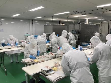 訳あり 超冷薫 冷凍ぶりスライス（10g×10枚）８パック