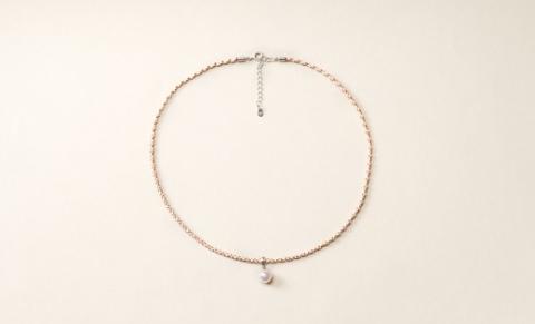 真珠とシルクのネックレス8.0mm　マルチカラー