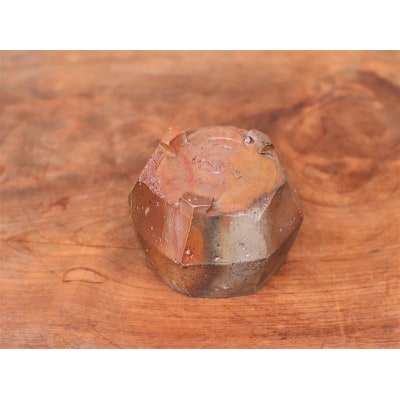 備前焼 三つ足ぐい呑み・サンギリ　gi-001