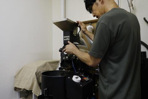 コーヒー 焙煎「ドリップパック12個セット」 ◇ ｜珈琲 自家焙煎 飲み物 ドリンク 朝食 朝ごはん 休憩 コーヒーブレイク 愛媛 久万高原町 【久万珈琲焙煎所】 ※離島への配送不可