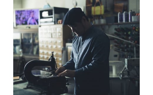 コインケース「渓流ミニウォレット（キャメル）」| 財布 小銭入れ 革 革製 革財布 ウォレット メンズ レディース ペア 夫婦 プレゼント ギフト 本革 牛革 誕生日 ユニセックス 男性 女性　財布 レザー カップル 愛媛 久万高原町