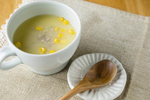 久万高原町 仕七川自慢 もち麦 2kg ｜ 雑穀 健康志向 腸活 食物繊維 ダイエット お取り寄せ 自然 愛媛県 仕七川地区の清流