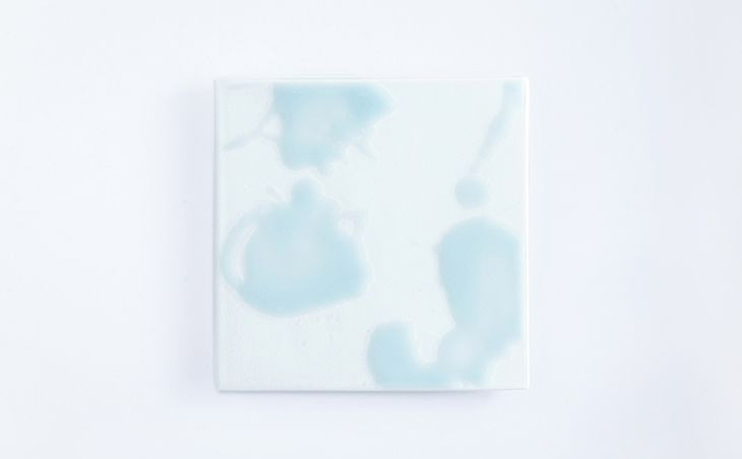 Mustakivi （ムスタキビ）の砥部焼 カップ＆プレートセット【SEIJI】