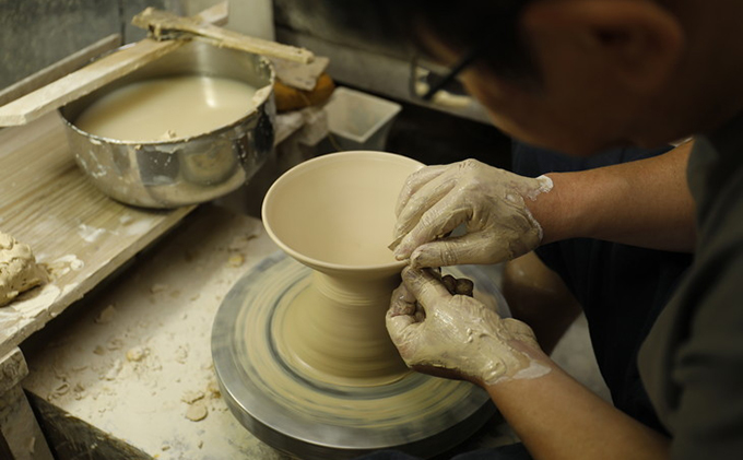 使い手色々日常に使う砥部焼 オーバル皿 柄2