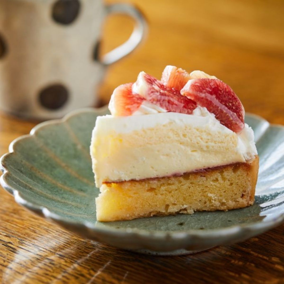 砥部焼 菊型皿セット（直径約17cm×2枚） 黒（鉄サビ色） 【ふるさと納税 人気 おすすめ ランキング 食器 皿 お皿 砥部焼 おさら 陶芸 和食 洋食 手作り おしゃれ かわいい 愛媛県 伊方町 送料無料】 IKTS011-2