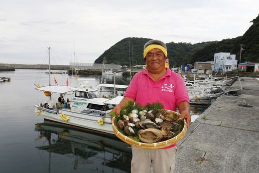 【数量限定】佐田岬海士のさざえ2kg ※北海道・東北地方・沖縄・離島への配送不可 IKTJ003