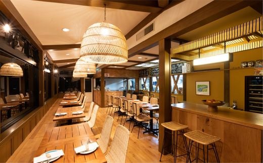 四万十川源流、森の国「水際のロッジ」1泊2日　朝夕食付きペア宿泊チケット ◇ ｜愛媛県 松野町 森の国 観光 旅行 レジャー 宿泊 ロッジ 食付き チケット クーポン 滑川渓谷　国内旅行 宿泊施設