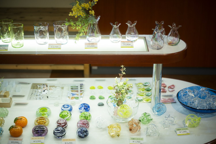 あじさい風鈴（パープル） 1点【環境にやさしいエコグラス】｜ ガラス おしゃれ 透明 青 緑 紫 ※離島への配送不可