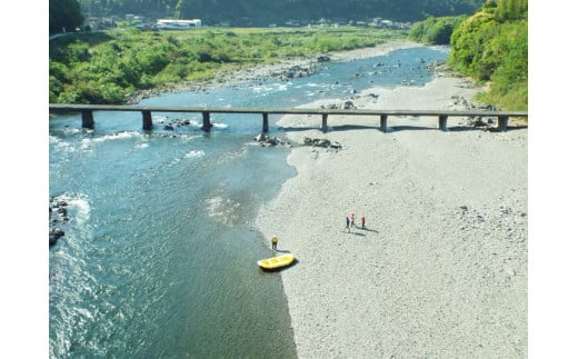 四万十川 ゆったりラフティングツアー（4月～10月）大人1名様 チケット有効期限1年 ◇ | アクティビティ 遊び 体験 フォレストキャニオン