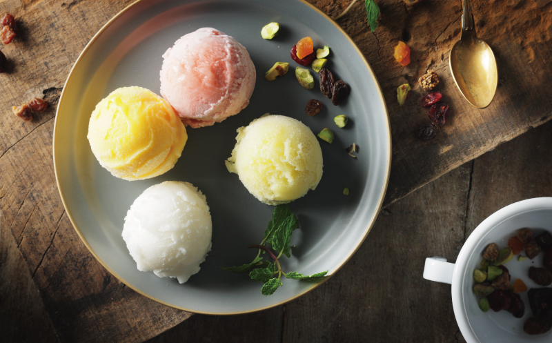 愛媛 の カップ アイス 20個 （ 10種 × 2個 ） 食べ比べ セット 温州 みかん 不知火 ポンカン はるか 美生柑 河内晩柑 紅まどんな 牛乳 いちじく 苺 紅茶 レモン キウイ いちご 久万茶 ブルーベリー 無花果 ぽんかん 愛南ゴールド あいなん ゴールド ジェラート