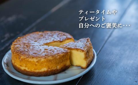 バターカステラ 1ホール ケーキ 贈答 ギフト バレンタイン ホワイトデー 母の日 父の日 お菓子 スイーツ デザート 洋菓子 卵 1万円 冷凍 国産 ジュテーム 愛媛県 愛南町