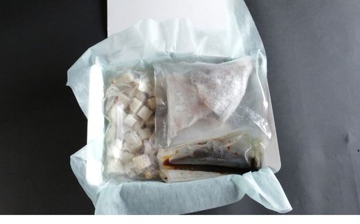 鯛めしセット （180ｇ×３パック） カマ付きまだい 鯛 冷凍 ダイスカット サイコロ コロコロ 角切り 鯛めし 釜めし 炊き込みご飯 10000円  おかず 惣菜 つまみ 入れるだけ 国産 魚介 特産品 魚介類 海産物 鮮魚 養殖 産地直送 海鮮 ブランド 簡単 お正月 お祝い 年末 年始 クリスマス パーティ お食い初め パック 愛南町 愛媛県 愛南サン・フィッシュ