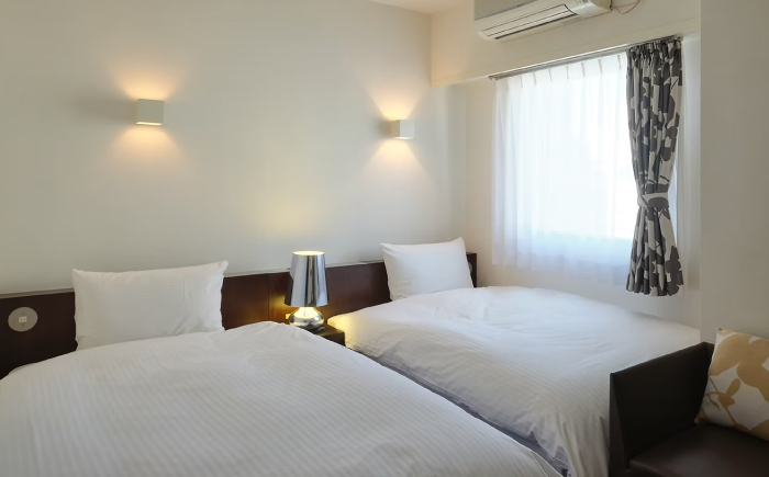 セブンデイズホテルプラス ツインルーム 1泊2日 朝食付【セブンデイズホテル】 [ATBR008]