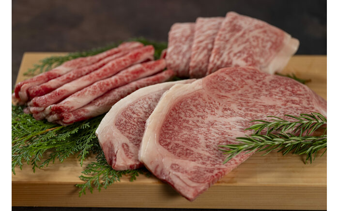 土佐黒牛 サーロイン ステーキ 約400g（約200g×2）/ 贈答用 黒牛 土佐 和牛 牛 肉 お肉 ウデ モモ バラ 食品 冷凍 高知 【高知県食肉センター株式会社】 [ATFC039]