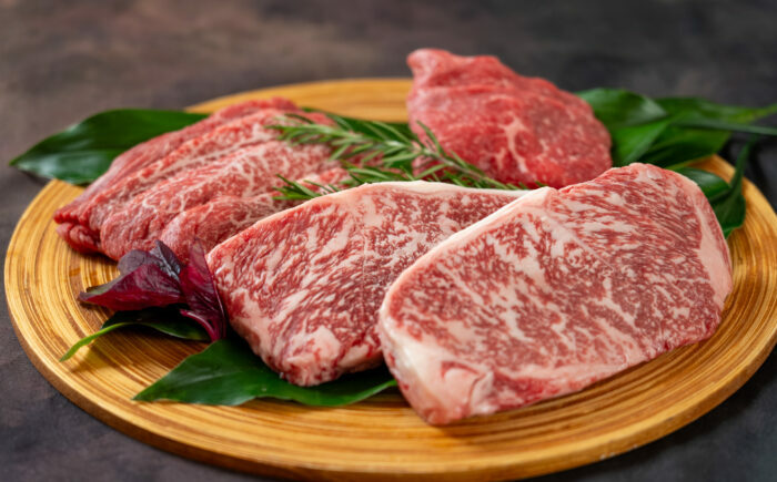 土佐あかうし サーロイン ステーキ 約400g（約200g×2）/ 贈答用 あかうし 土佐 土佐和牛 和牛 牛 肉 お肉 食品 冷凍 高知 【高知県食肉センター株式会社】 [ATFC028]