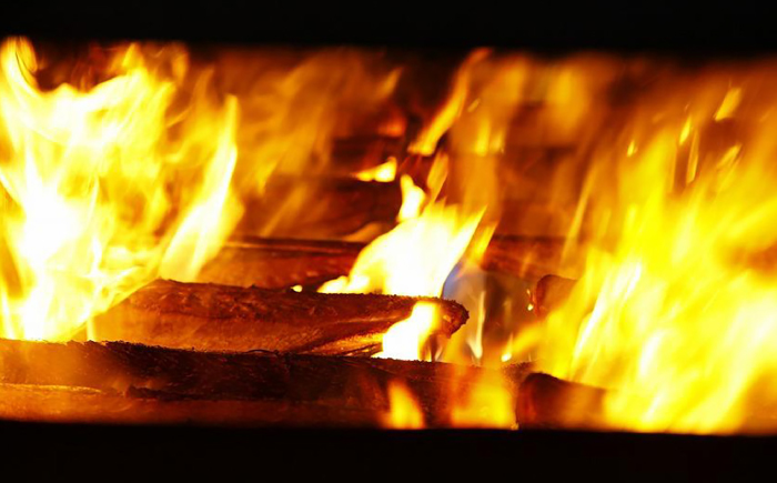 【6回定期便】明神水産 藁焼き鰹 (カツオ) たたき 2節 (約700g) セット 総計約4.2kg 【株式会社 四国健商】 [ATAF111]