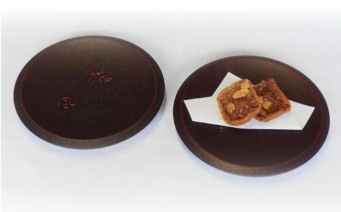 少し大きな銘々皿 (18 cm) 【美禄堂】 [ATBF002]