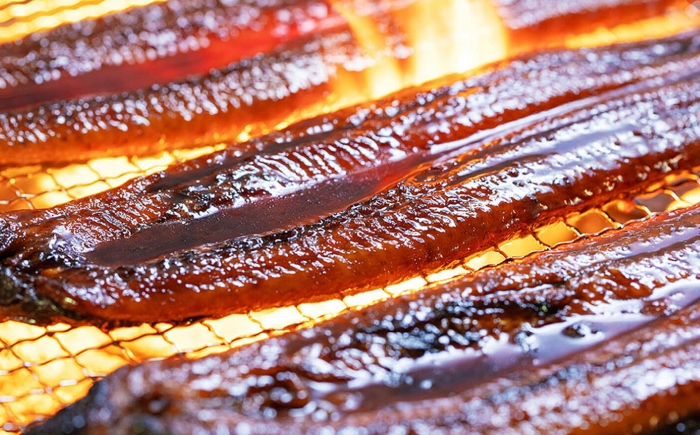 【3回定期便】極上国産うなぎ四万十桜 蒲焼き5尾 たっぷり大サイズ / 国産 高知 四万十 うなぎ ウナギ 鰻 蒲焼き うな重 惣菜 贅沢 【有限会社もりた】 [ATHE009]