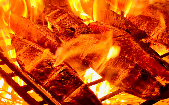 土佐沖キハダマグロ藁焼きたたき 約1kg【株式会社高知大丸】 [ATEZ011]