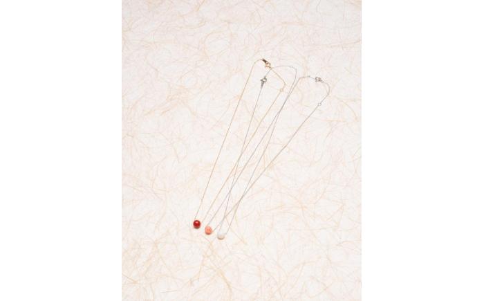 選べる宝石珊瑚丸玉のK18ペンダント 【株式会社ケンセン35】 [ATAR045]