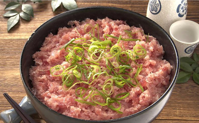 天然マグロのタタキ丼セット 約100g×10パック 【株式会社LATERAL】 [ATAY061]