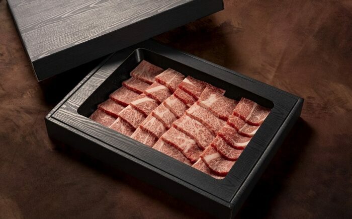 土佐あかうし 焼肉用（肩ロース）約400g / 贈答用 ジューシーな肩肉 あかうし 土佐 土佐和牛 和牛 牛 肉 お肉 焼肉 冷凍 高知 【高知県食肉センター株式会社】 [ATFC031]