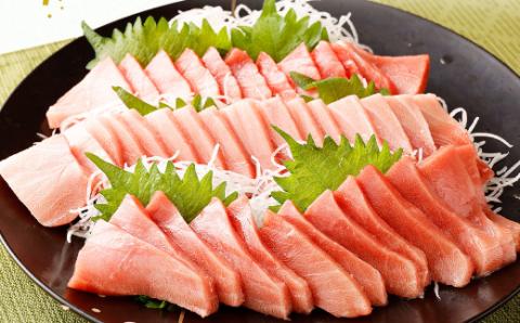 【室戸市】 厳選 天然 本マグロ 中トロ 赤身 600g