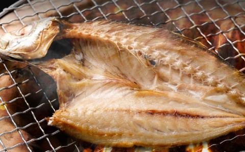 トロ鯵の干物セット定期便【全３回】