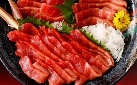 【３回定期便】天然本マグロ　中トロ　１柵　解凍書付 海鮮 魚介 鮪 惣菜 冷凍 クロマグロ