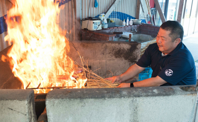 【奇数月６回定期便】厳選かつおの完全わら焼きたたき【１節入り】 恋人の聖地グルメ甲子園で５位！ 藁焼き カツオ 鰹 高知 かつおのたたき 正規品（ not 訳あり ）