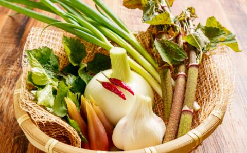 山の辣油（カツオ・イタドリカツオ）２種各３個セット