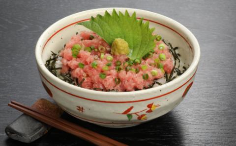 【定期便 3回】海からの贈り物！マグロとカツオの定期便 定期