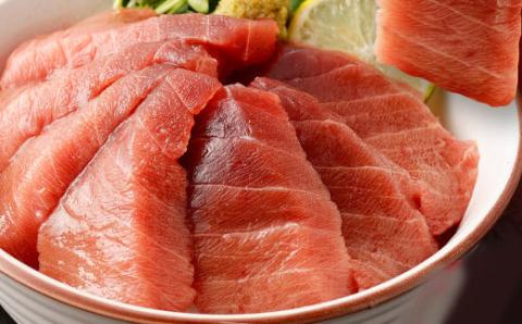 【３回定期便】天然本マグロ　中トロ　２柵　解凍書付 海鮮 魚介 鮪 惣菜 冷凍 クロマグロ