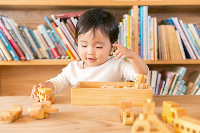 【木のおもちゃ】はたらく自動車セット 名入れ可能