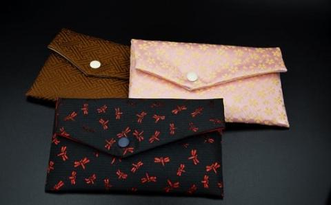 ピンク珊瑚使用 １０８珠本連数珠 房正絹灰桜 【高知】