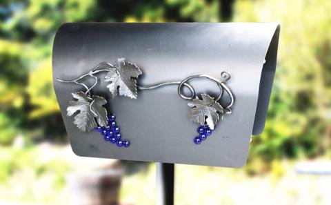 アイアンポスト【繁栄の青い葡萄】ネーム入り 【おしゃれ】