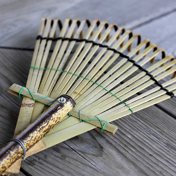 虎竹熊手 【山岸竹材店】