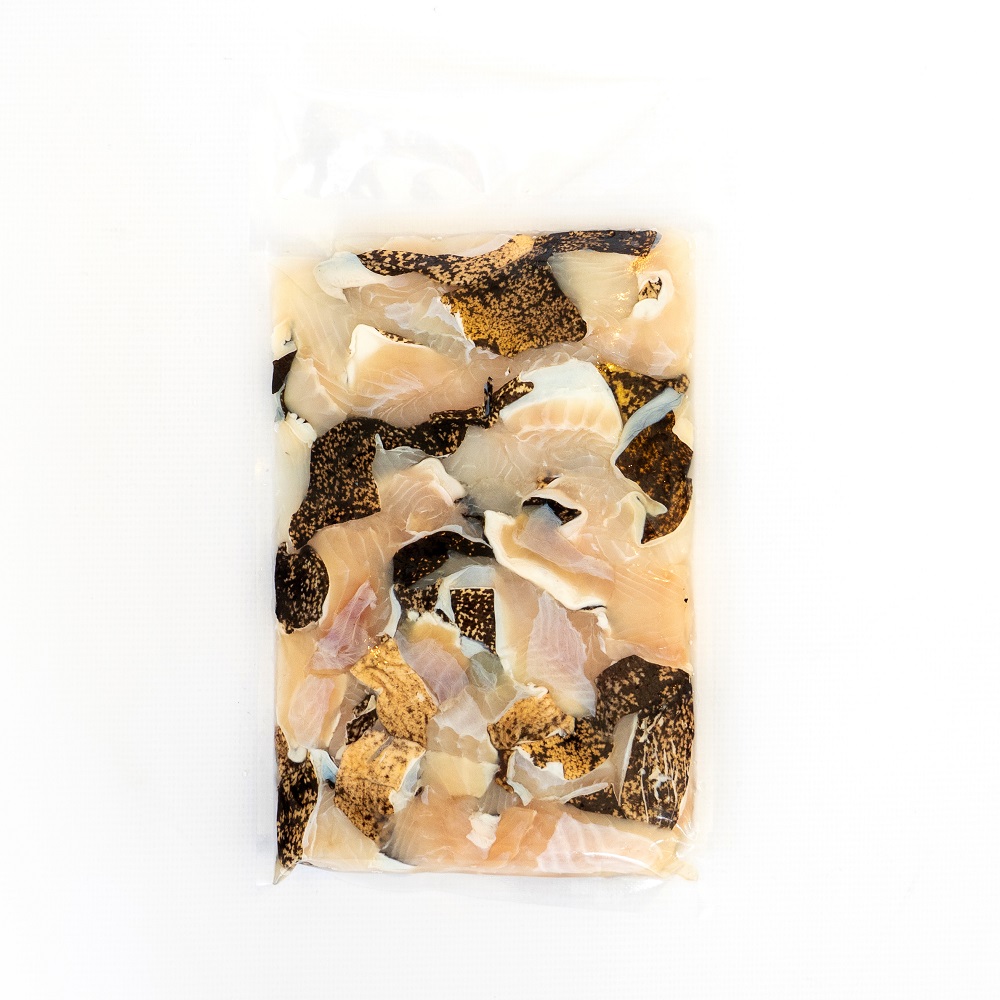 冷凍 うつぼの切り身 300g×２袋 から揚げ 天ぷら おつまみ 惣菜 フライ 珍味 魚介 ウツボ 高知【R00471】