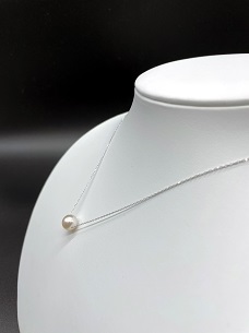 あこや本真珠(バロック真珠）8ミリ珠＆ミラーボールの「スルーペンダント」(ホワイトゴールド)パール ネックレス ジュエリー ケース付 ギフト 可愛い お洒落 6月誕生石 宝石【R00710】