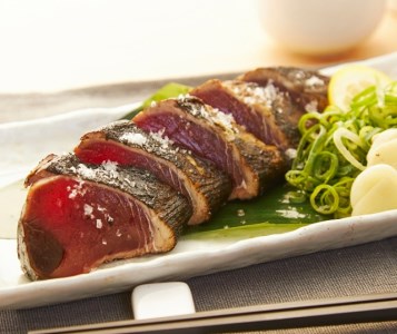 藁焼きかつおのたたき 大サイズ１節（約400g～500g）ポン酢１本付セット カツオのたたき 鰹 刺身 高知 海産 冷凍【R01410】