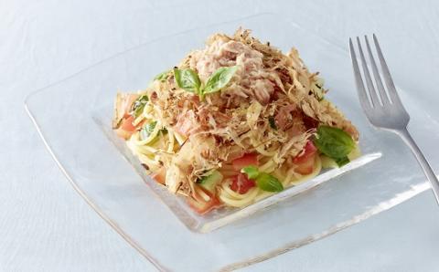 宗田節の 削り節＆だしパック 2点セット 鰹だし カツオ節 削り節 出汁 調味料 おかず おつまみ 朝食 ランチ 夜食 料理 味噌汁 鍋 野菜炒め コク おいしい【R00035】