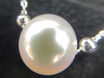 あこや本真珠8ミリ珠の「スルーペンダント」(ホワイトゴールド）パール ネックレス ジュエリー ケース付 プレゼント ギフト アクセサリー 可愛い お洒落 6月誕生石【R00712】