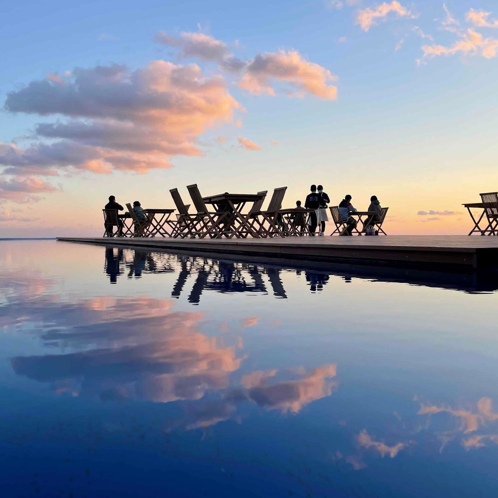 太平洋を望むイタリアンレストラン Azzurrissimo Special Dinner ペア 2名様分 お食事券 ペア券 アズリッシモ スペシャルディナー レストラン ディナー コース料理 イタリア料理 ペアチケット 飲食店 【R01043】