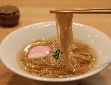 宗田節のうどん×めんつゆ用削り節セット（自宅でつくるオリジナルめんつゆ）宗田節うどん 200g×2箱 出汁醤油用宗田節 卵かけごはん用 うどん 讃岐うどん かつお節 鰹だし 調味料 【R00116】