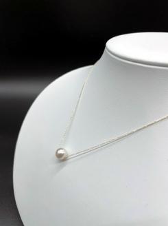 あこや本真珠(バロック真珠）8ミリ珠＆ミラーボールの「スルーペンダント」(ゴールド)パール ネックレス ジュエリー ケース付  ギフト 可愛い お洒落 6月誕生石 宝石品【R00709】