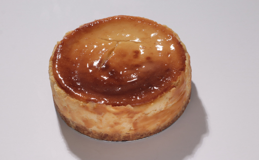 土佐フロマージュ ホールケーキ 16cm 国産 冷凍 NYチーズ チーズケーキ ケーキ 洋菓子 菓子 デザート ミレービスケット ミレー ぶしゅかん 米粉 おもてなし 高知 南国 四万十 しまんと お取り寄せ