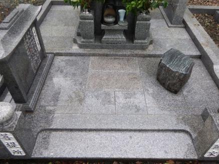 お墓掃除代行＜お墓の広さ９㎡以内２回作業＞R5-486