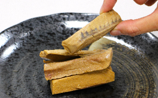 四万十市場のカツオたたきスライス生姜醬油漬け・カツオ生節醤油漬け(スティック)・季節の魚醬油漬けセット