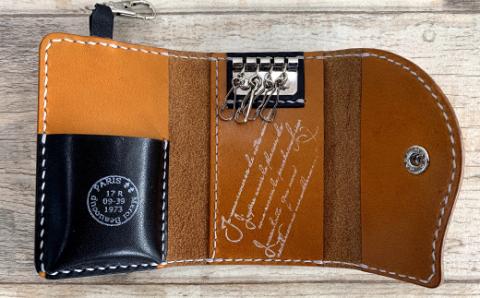 スマートキーや名刺も収納できる 手縫いの本革「キーケース4連」【カラー：5色よりお選びください】R5-714