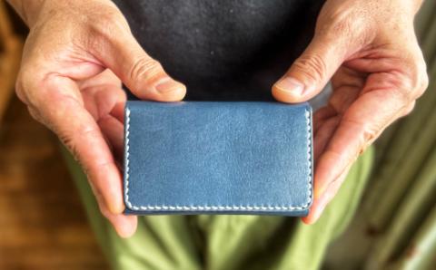 手縫いの本革「オリジナル名刺・カード入れ」【カラー：7色よりお選びください】